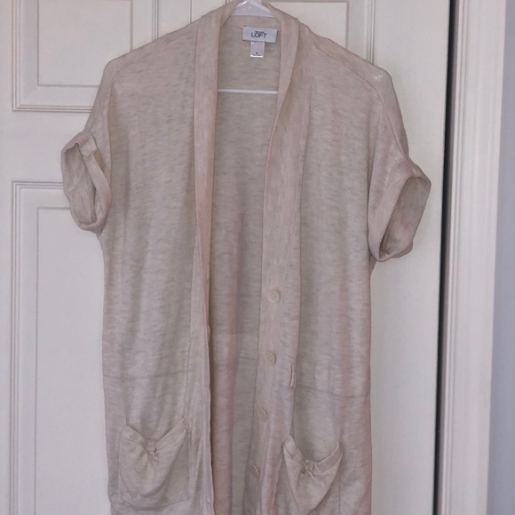 Ann Taylor Loft Cute Short Sleeve Sweater! - Picture 1 of 4